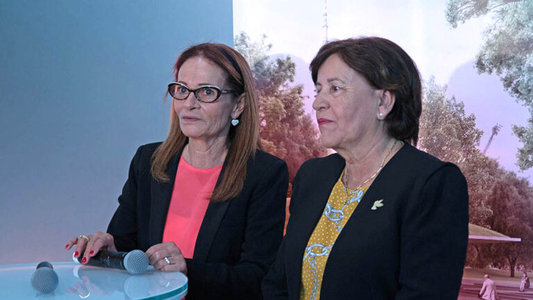 Die Witwen Ilano Romano (l.) und Ankie Spitzer kämpfen seit Jahrzehnten für ein Gedenken der Opfer